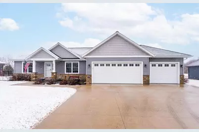 N6088 South Port Boulevard, Fond du Lac, WI 54937 - Photo 1