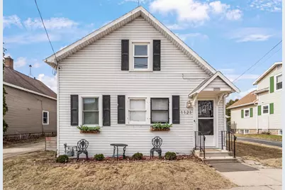 1121 Rugby Street, Oshkosh, WI 54902 - Photo 1