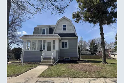 1011 Michigan Avenue, North Fond du Lac, WI 54937 - Photo 1