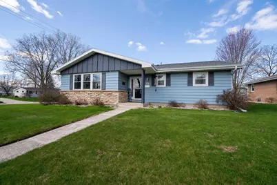 79 18th Street, Fond du Lac, WI 54935 - Photo 1