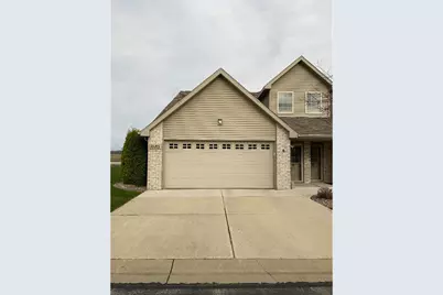 1685 W Main Circle #6, De Pere, WI 54115 - Photo 1