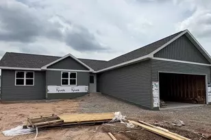 1613 Janice Ave, Green Bay, WI 54304 - Photo 1