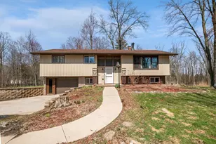 2270 School Ln, Green Bay, WI 54313 - Photo 1