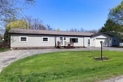3500 W Justin Street, Appleton, WI 54914 - Photo 1
