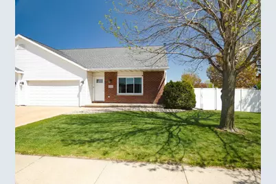 613 S Railroad Street, Kimberly, WI 54136 - Photo 1