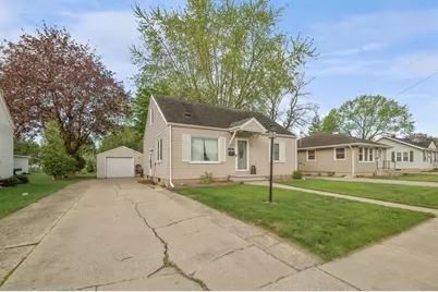 1227 Elmore Street, Green Bay, WI 54303 - Photo 1