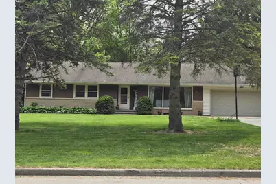 4817 Morgan Drive, Manitowoc, WI 54220 - Photo 1