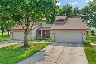 2408 Cedar Ridge Ct, Green Bay, WI 54313 - Photo 1