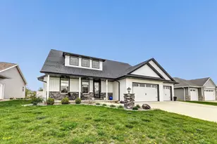 151 Purple Sage Dr, Green Bay, WI 54311 - Photo 1