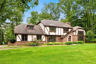 4333 Chatham Pl, Green Bay, WI 54313 - Photo 1