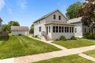 1841 Minnesota St, Oshkosh, WI 54902 - Photo 1