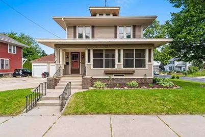 701 N 7th Street, Manitowoc, WI 54220 - Photo 1