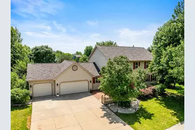 629 E Apple Creek Road, Appleton, WI 54913 - Photo 1