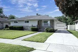 845 Harding St, Menasha, WI 54942 - Photo 1