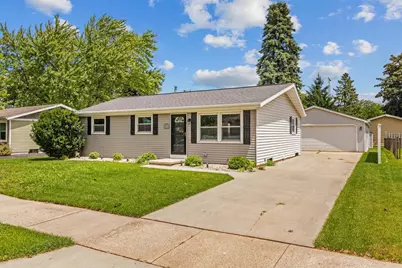 1100 Heritage Trail, Oshkosh, WI 54904 - Photo 1