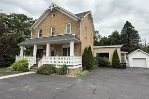 613 W Green Bay St, Shawano, WI 54166 - Photo 1