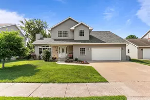 705 Weatherstone Dr, Oshkosh, WI 54901 - Photo 1