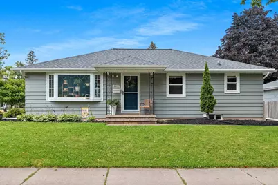 2207 S Greenview Street, Appleton, WI 54915 - Photo 1