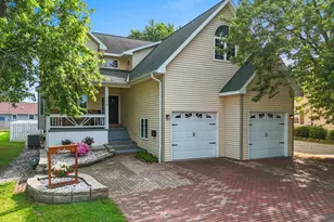 716 E Allouez Ave, Green Bay, WI 54301 - Photo 1