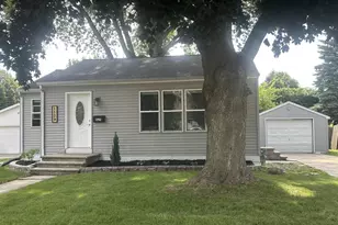1129 Meacham St, Green Bay, WI 54304 - Photo 1