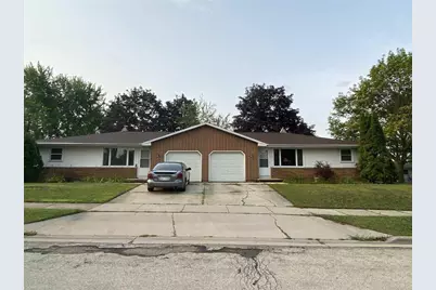 501 Tampa Way, Little Chute, WI 54140 - Photo 1