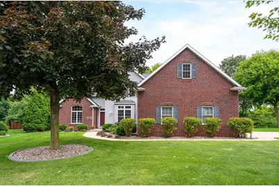 2143 Barrow Way, Neenah, WI 54956 - Photo 1