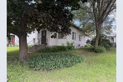 321 E Richmond Street, Shawano, WI 54166 - Photo 1