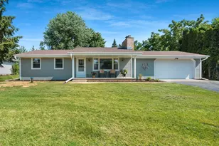1904 Indian Point Rd, Oshkosh, WI 54901 - Photo 1