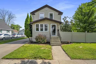 510 4th Street, Green Bay, WI 54304 - Photo 1