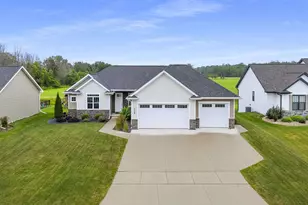 3128 Enchanted Ct, Green Bay, WI 54313 - Photo 1