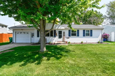 526 Westplain Drive, Green Bay, WI 54303 - Photo 1