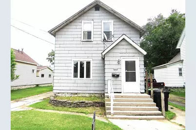 3416 13th Street, Menominee, MI 49858 - Photo 1