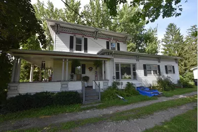 330 Jefferson Avenue, Omro, WI 54963 - Photo 1