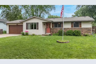 1725 Arnold Drive, Green Bay, WI 54304 - Photo 1