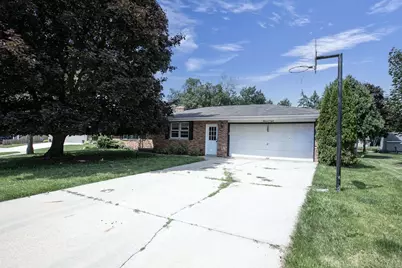1108 Holly Court, Kaukauna, WI 54130 - Photo 1