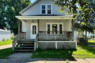 1506 11th St, Menominee, MI 49858 - Photo 1