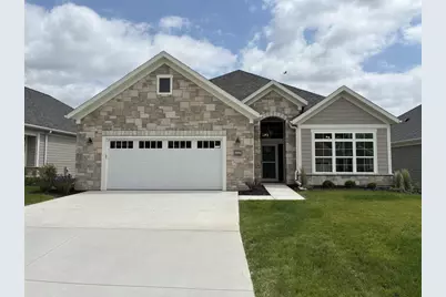 5684 N Kestrel Circle, Appleton, WI 54913 - Photo 1