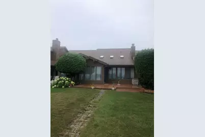 360 Harbor Pointe Court, Winneconne, WI 54986 - Photo 1