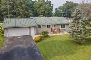 W8216 Buttercup Ct, Wautoma, WI 54982 - Photo 1