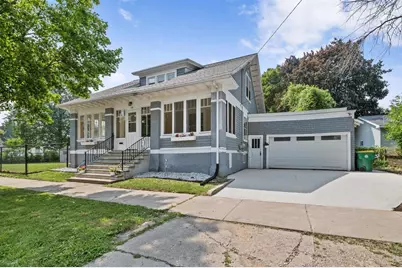 126 Yale Street, Green Bay, WI 54303 - Photo 1