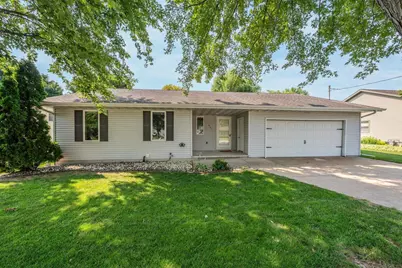 601 E Elm Drive, Little Chute, WI 54140 - Photo 1