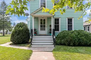 829 Otter Ave, Oshkosh, WI 54901 - Photo 1