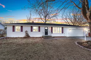 1625 Bond Ct, Green Bay, WI 54303 - Photo 1