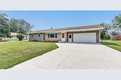 313 Union Street, Stockbridge, WI 53088 - Photo 1