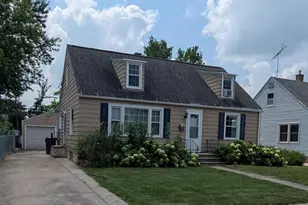 304 E 12th St, Fond du Lac, WI 54935 - Photo 1