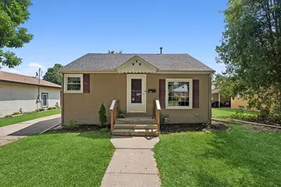 1025 Nicolet Avenue, Green Bay, WI 54304 - Photo 1