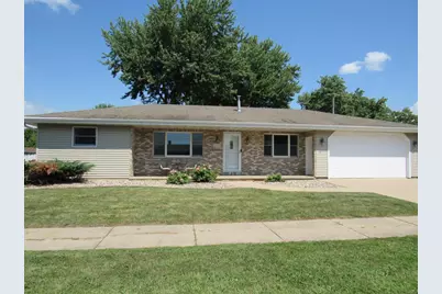 212 Lilac Lane, Little Chute, WI 54140 - Photo 1