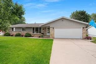 3346 Nautical Ave, Green Bay, WI 54311 - Photo 1