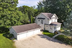 308 N McKenzie Ave, Gillett, WI 54124 - Photo 1