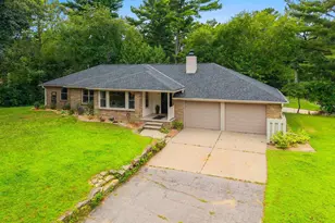 731 Josephine Cir, Green Bay, WI 54311 - Photo 1